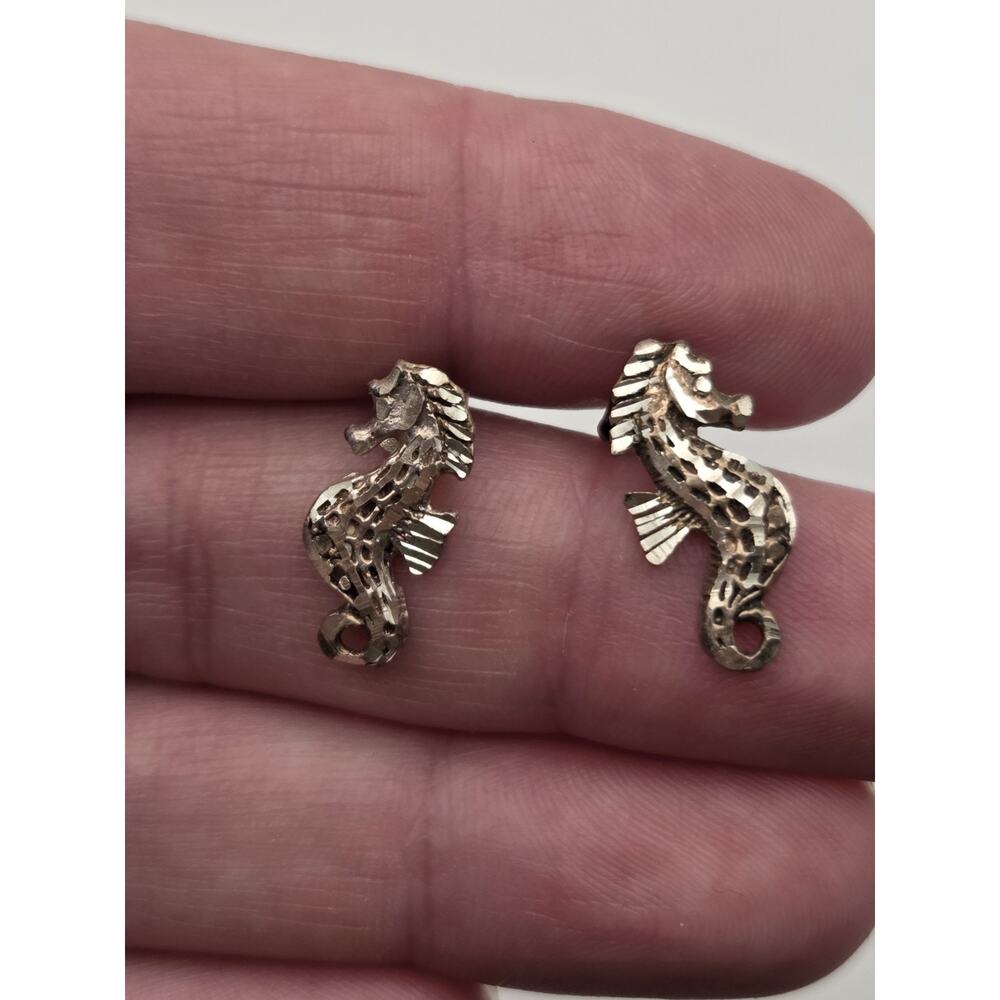 925 Silver Seahorse Stud Earrings‎ Beachy Nautical Fantasy Ocean Theme